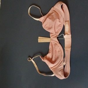 SKIMS Bra Size 34A Sedona